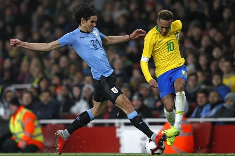 Brasil x Uruguai - Neymar e Cavani