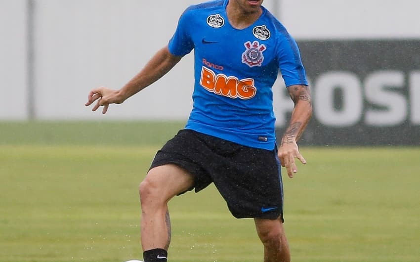 Gabriel em jogo-treino do Corinthians