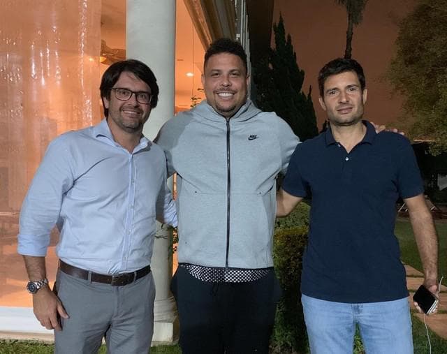 Ronaldo se reuniu com dirigentes do Bahia