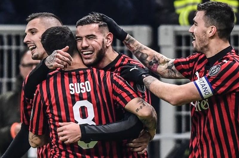 Milan vence Spal por 3 a 0