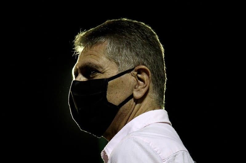 Paulo Autuori, técnico do Botafogo