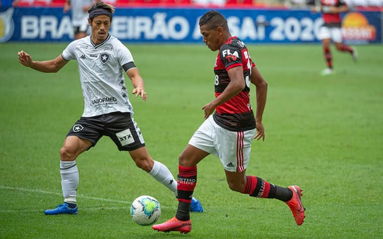 Flamengo 1 x 1 Botafogo: as imagens do clássico no Maracanã