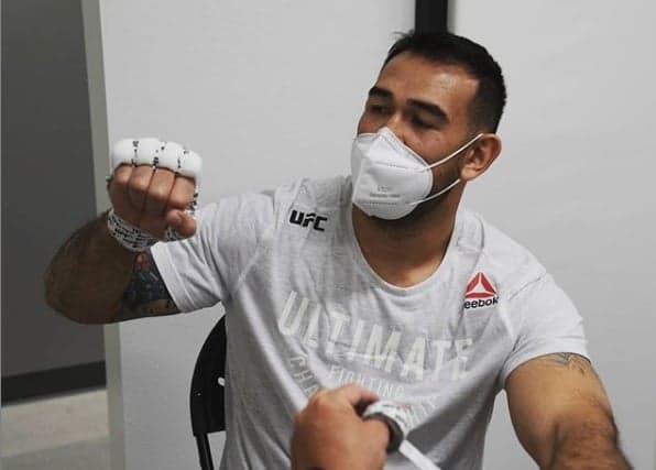 Augusto Sakai vem se recuperando de lesões antes de retornar ao octógono (Foto reprodução Instagram @augustosakai)