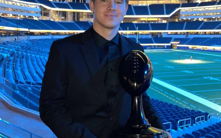 justin herbert los angeles chargers pepsi rookie of the year