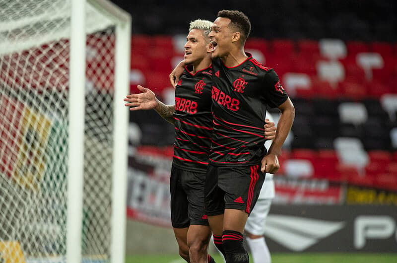 Flamengo x Resende - Pedro e Rodrigo Muniz