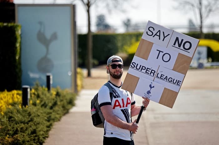 Protesto - Superliga Europeia