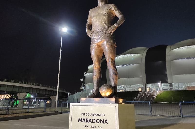 Estátua em homenagem a Maradona em Santiago del Estero