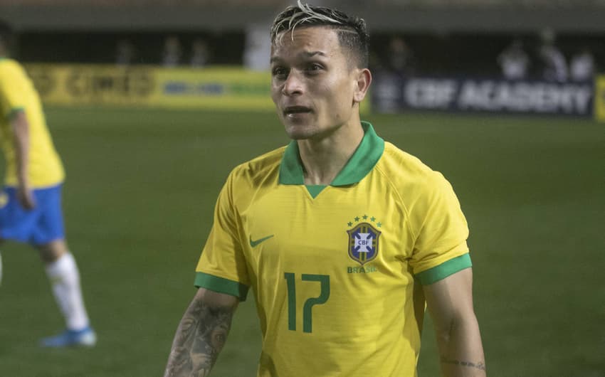 Artur - Seleção Brasileira