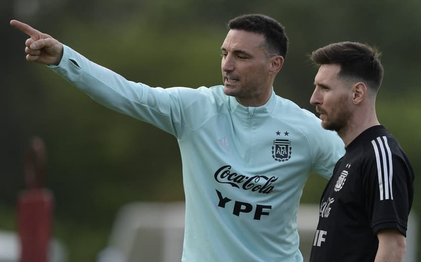 Lionel Scaloni, técnico da Argentina, e Lionel Messi