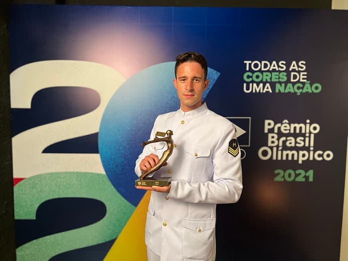Lucas Verthein foi eleito o melhor atleta do remo no Prêmio Brasil Olímpico 2021 (Foto: Divulgação)