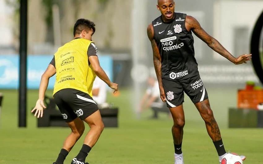 Treino Corinthians - Raul Gustavo