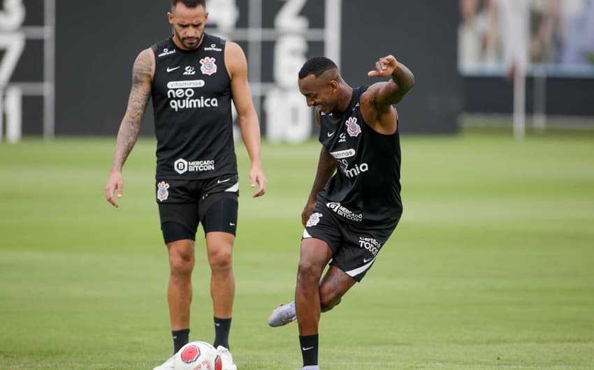 Treino Corinthians - Raul Gustavo e Renato Augusto