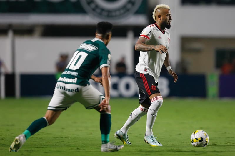 Vidal - Flamengo x Goiás