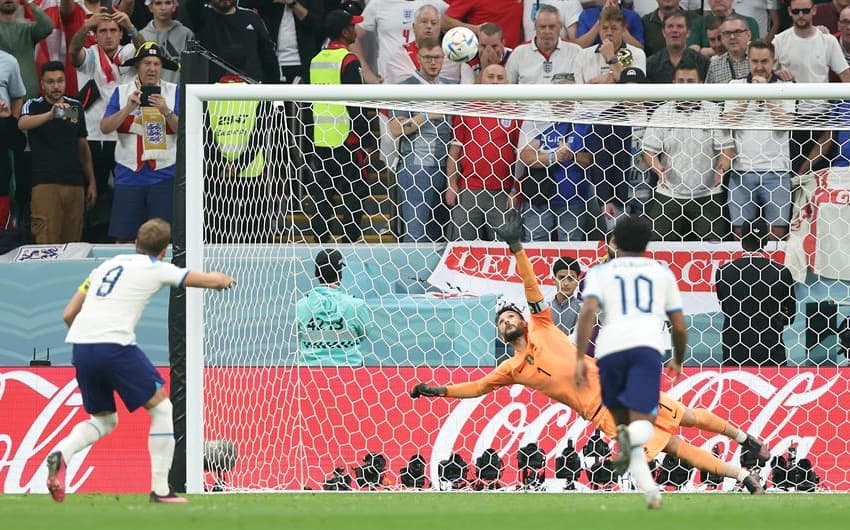 Kane - Penalti Perdido - Inglaterra x França