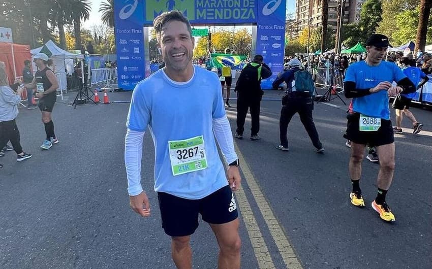 Diego-RIbas-Maratona-de-Mendoza-aspect-ratio-512-320