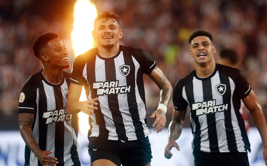 Botafogo x Guaraní: saiba onde assistir e mais detalhes sobre o jogo das  oitavas da Sul-Americana - Gazeta Esportiva