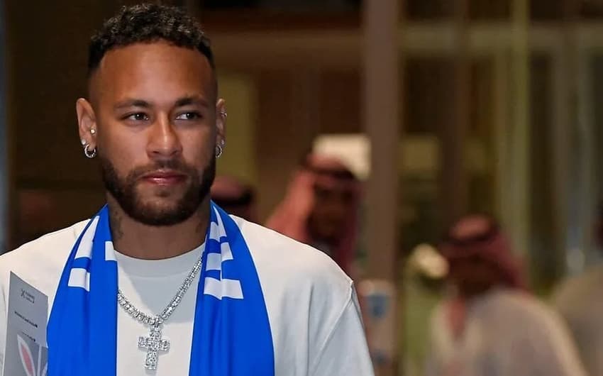 Indireta Neymar Publica Mensagem Engim Tica Ap S Exposi O De Festa Em