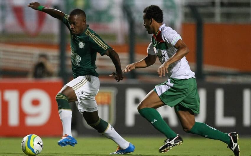 13058682145_fa3fa54c0a_b-aspect-ratio-512-320