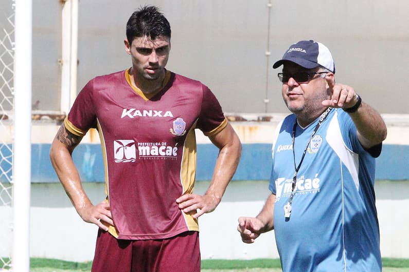 Pedro Oldoni no Macaé (Foto: Divulgação)