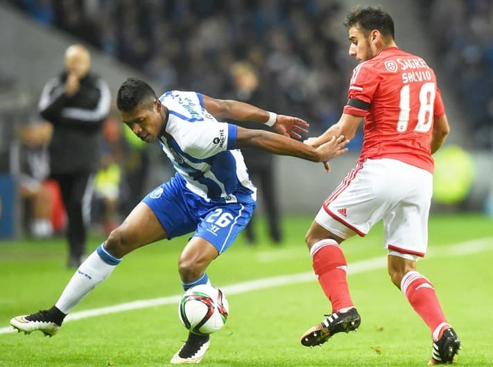 Porto e Benfica fazem o maior clássico de Portugal; confira as estatísticas do clássico (Foto: Francisco Leong/ AFP)