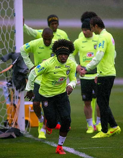 Willian - Treino da Seleção (Foto: Ari Ferreira/ LANCE!Press)