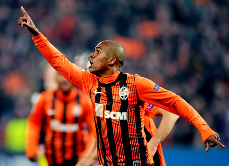 Shakhtar Donetsk x Borussia Dortmund - Liga dos Campeões - Douglas Costa (Foto: Sergei Supinsky/AFP)