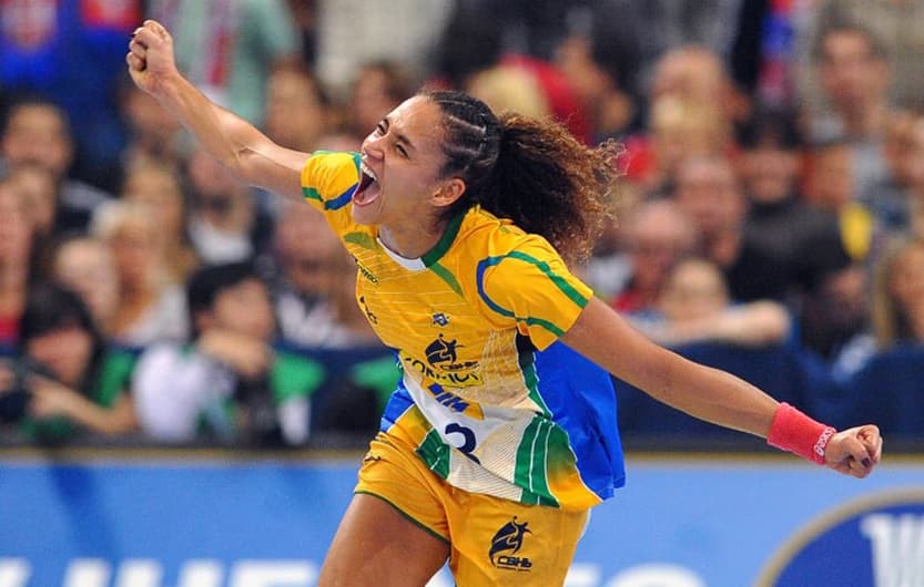 Alexandra Nascimento foi eleita a melhor do mundo em 2013 no handebol