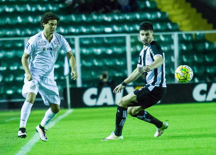 Brasileirão - Figueirense x Santos (foto:Gil Guzzo/Eleven)