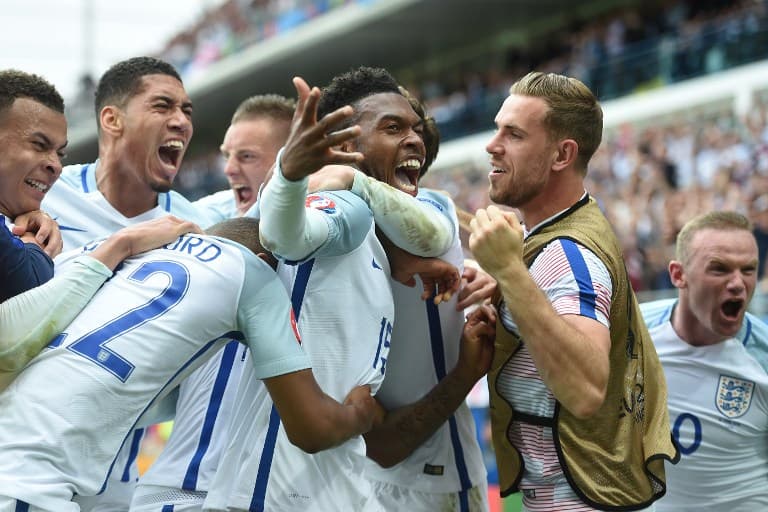 Sturridge - Inglaterra x País de Gales