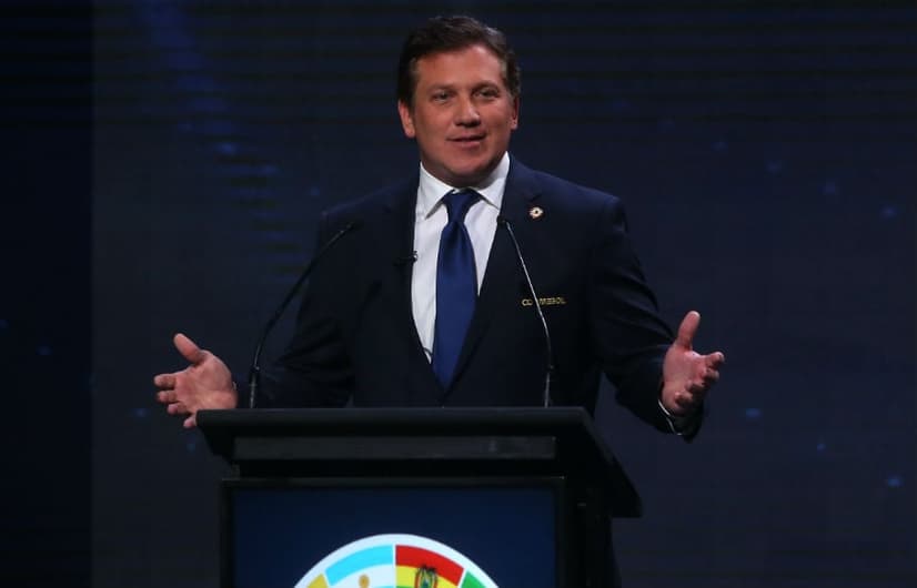 Alejandro Domínguez, presidente da Conmebol (Foto: CLAUDIO REYES / AFP)