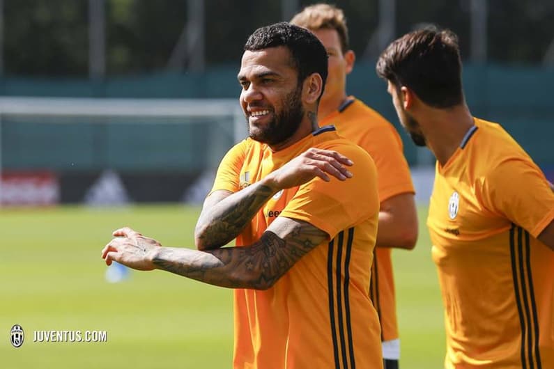 Daniel Alves - Juventus