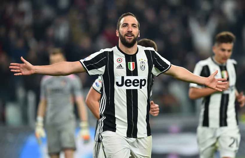 Higuaín - Juventus x Palermo