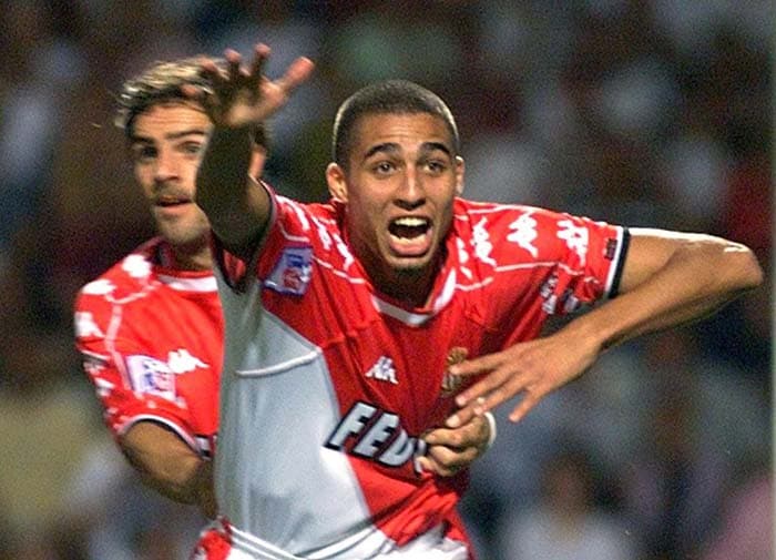 15º) O francês David Trezeguet anotou 29 gols com as camisas de Monaco e Juventus