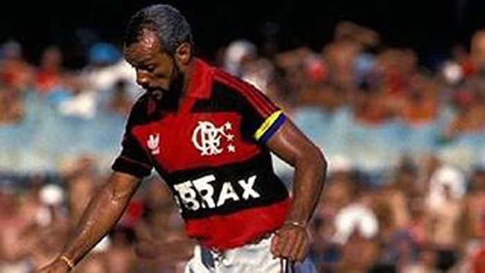 O lateral Júnior é o jogador com mais jogos pelo Flamengo (Foto: Reprodução)