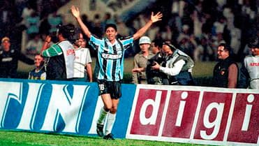 1995 - Grêmio - Atlético Nacional (Jardel)