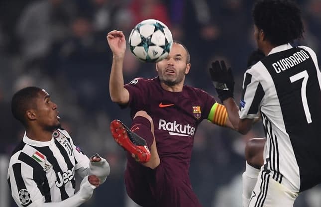 Iniesta, Douglas Costa e Cuadrado - Juventus x Barcelona