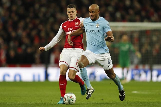 Kompany e Xhaka - Arsenal x Manchester City