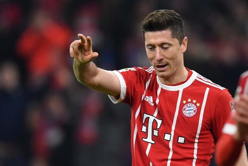 O polonês Lewandowski é disparado o artilheiro na Alemanha. Fez 26 gols até aqui, tendo papel decisivo na conquista do Bayern de Munique