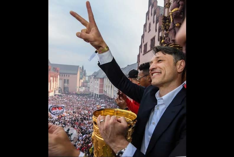 O croata Niko Kovac deixou o Eintracht Frankfurt e assinou por três temporadas com o Bayern de Munique. Curiosamente seu último jogo pelo ex-clube foi a conquista da Copa da Alemanha justamente em cima do Bayern