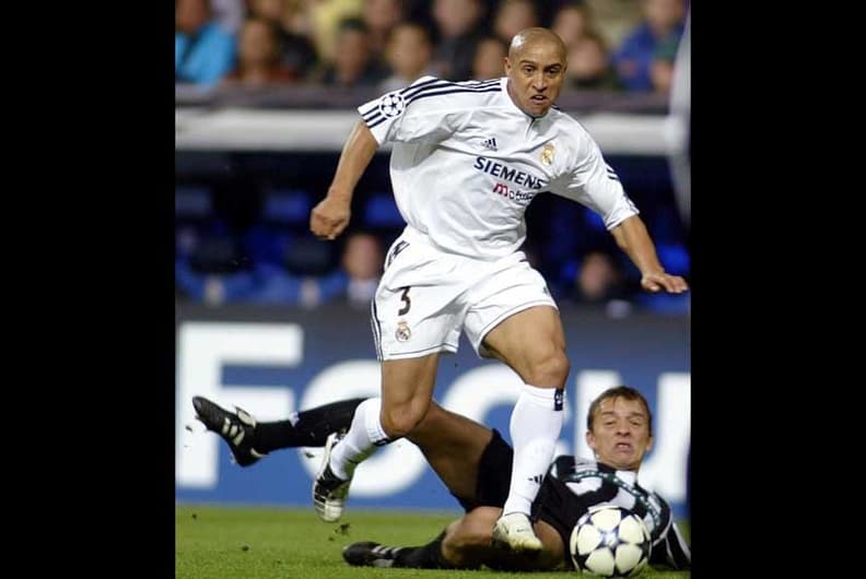 Ídolo entre os torcedores do Real Madrid, Roberto Carlos ganhou três vezes a Champions League:  1997/1998, 1999/2000 e 2001/2002