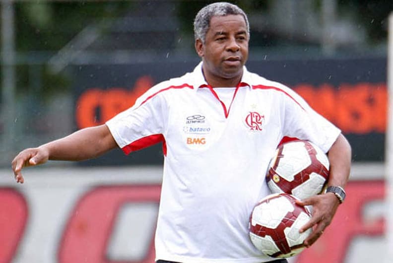 Andrade, ex-técnico do Flamengo