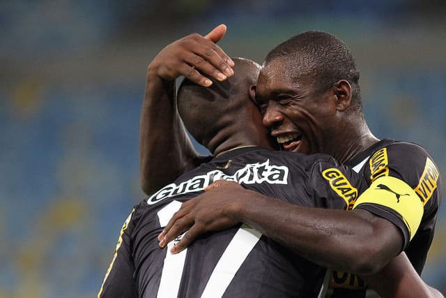 Hyuri e Seedorf - Botafogo