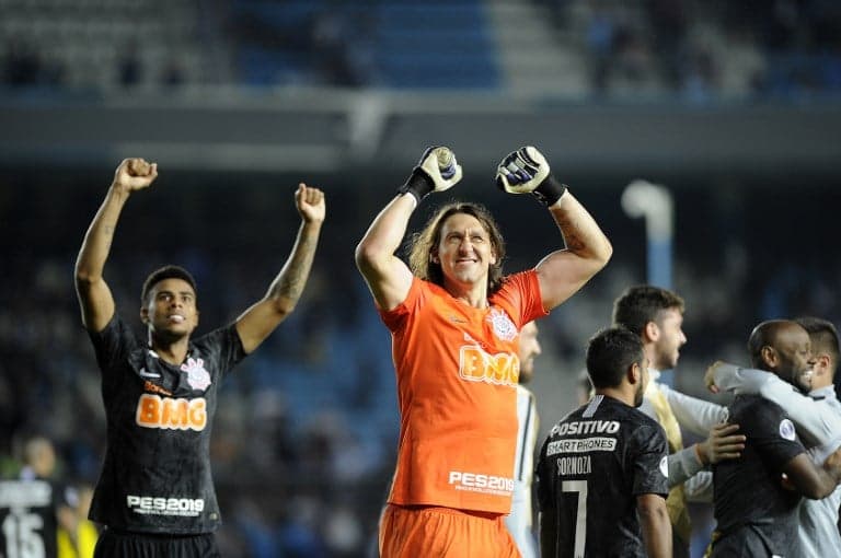 Racing x Corinthians Cássio