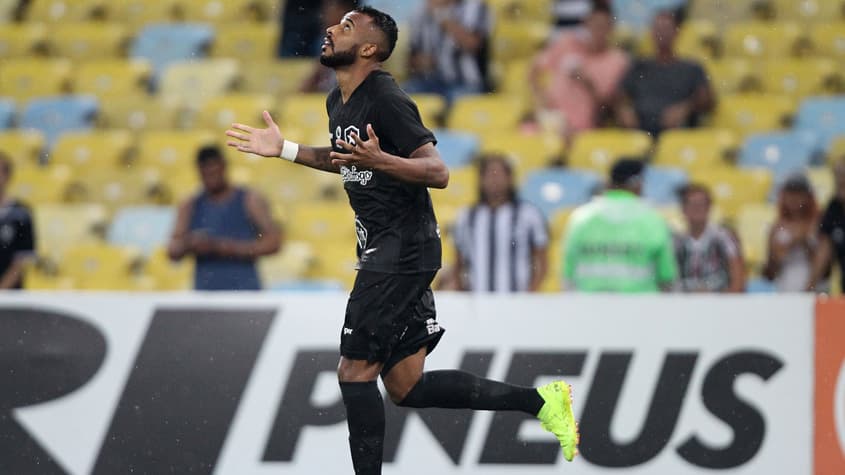 Fluminense x Botafogo Alex Santana