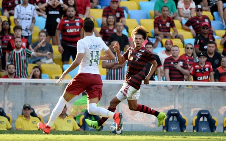 Flamengo x Fluminense - Willian Arão