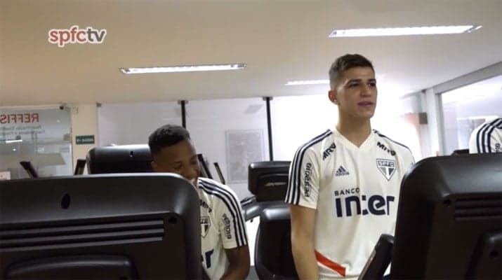 Vitor Bueno e Tchê Tchê no São Paulo