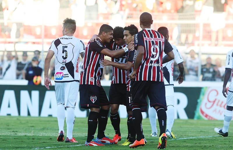 26/5/2013 - Ponte Preta 0x2 São Paulo