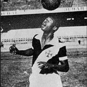 Pelé com a camisa do Vasco