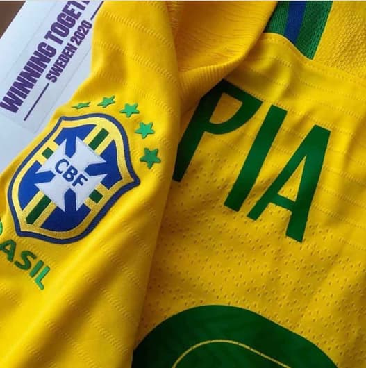 Pia - Seleção Feminina