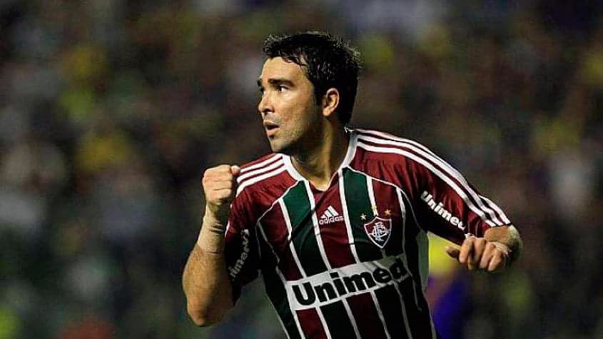 Deco virou um grande ídolo da torcida do Tricolor das Laranjeiras (Foto: Reprodução / Twitter)